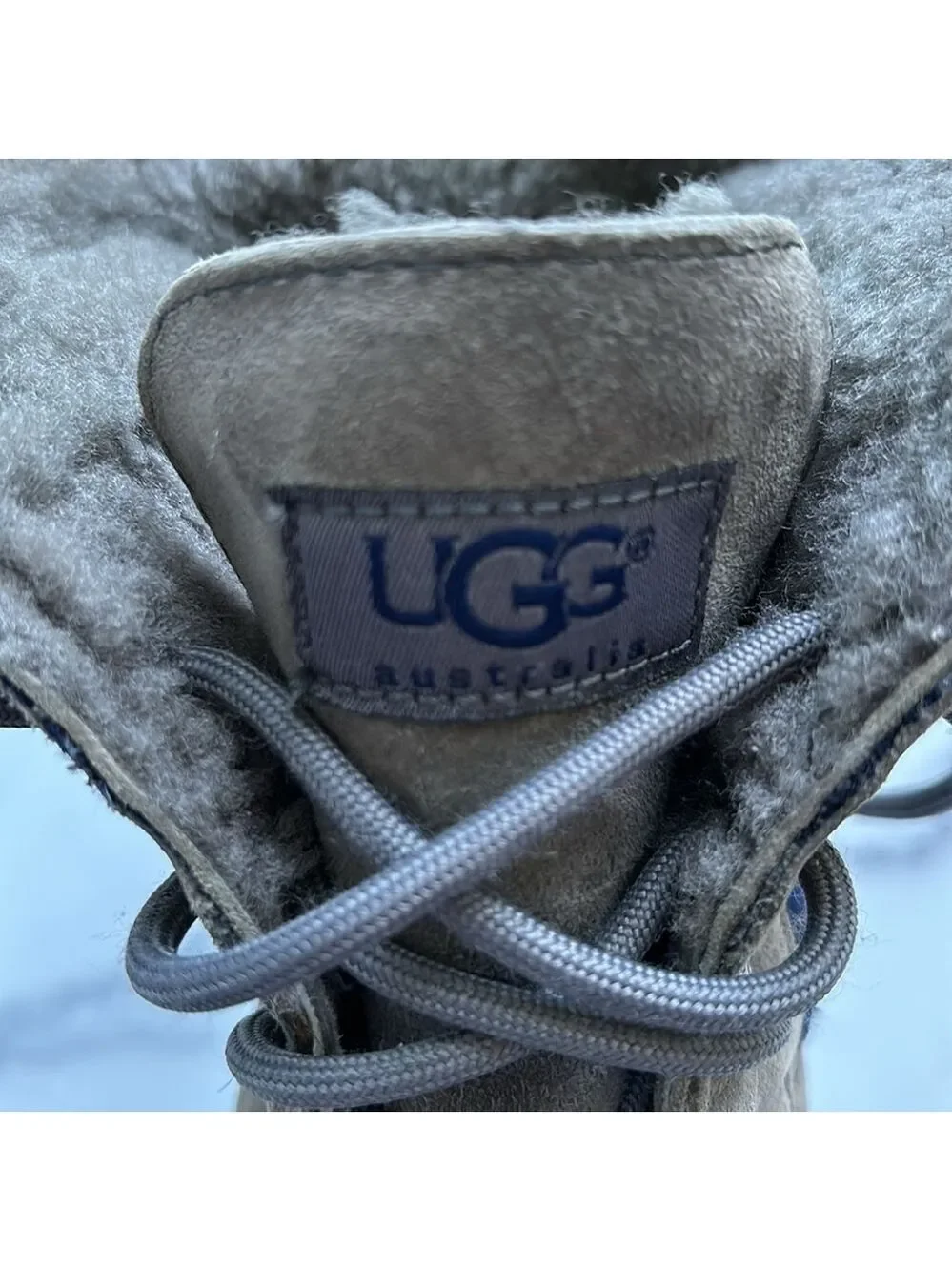 UGG Adirondack Winter Boots Grey Blue Plaid Size Womens US 5 Unisex